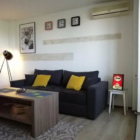 Apartment So.Ba * Tuzla